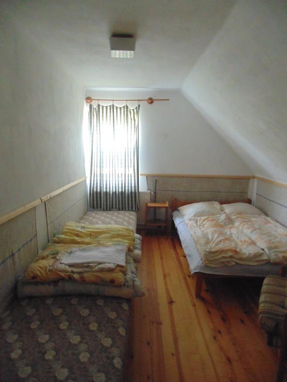 Huta Vendeghaz Hotel Kishuta Esterno foto