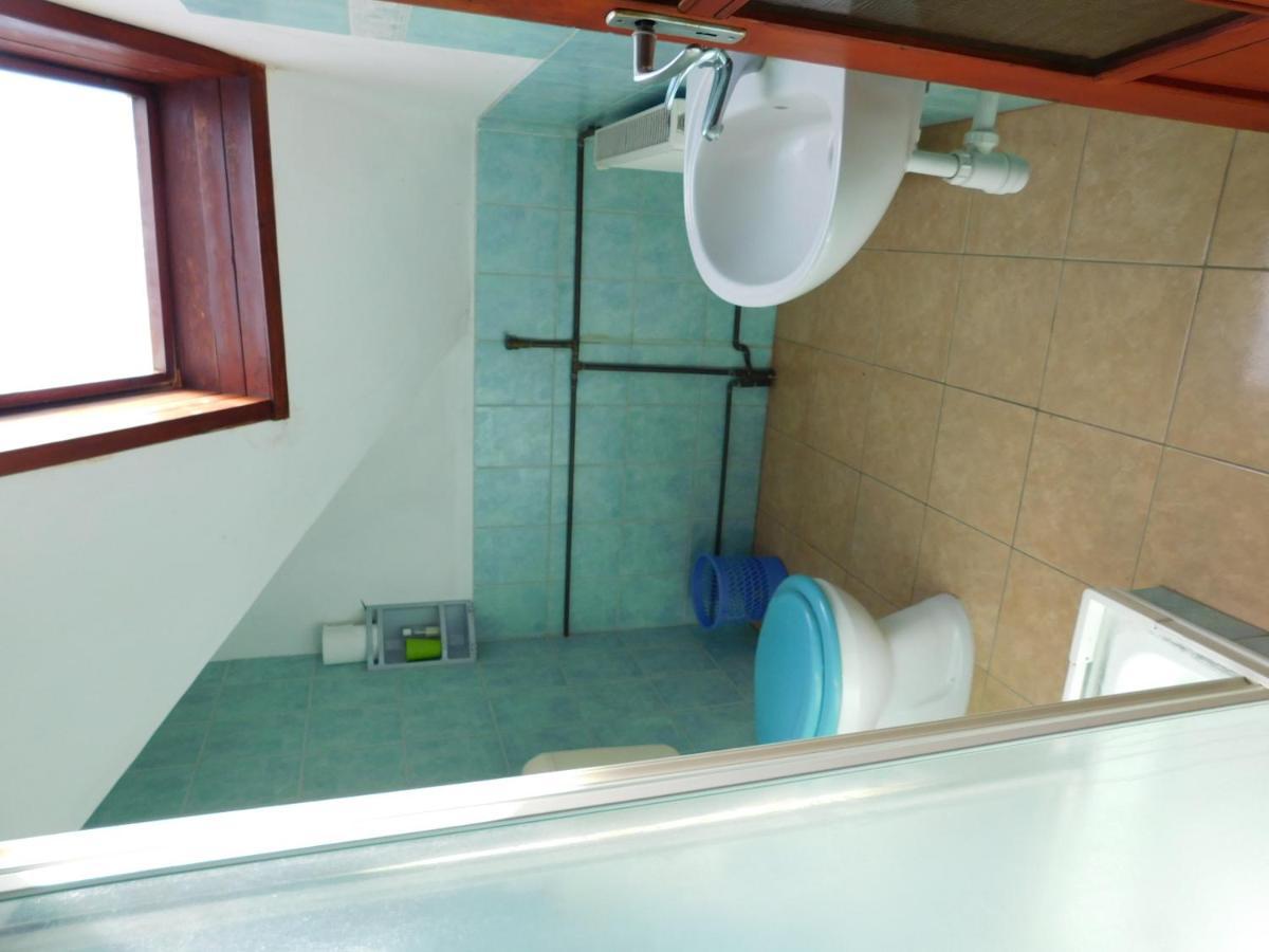 Huta Vendeghaz Hotel Kishuta Esterno foto